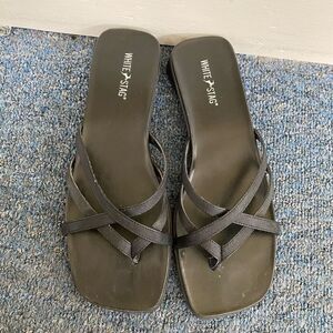 White Stag women 8 Samantha slip on strappy flip flop black